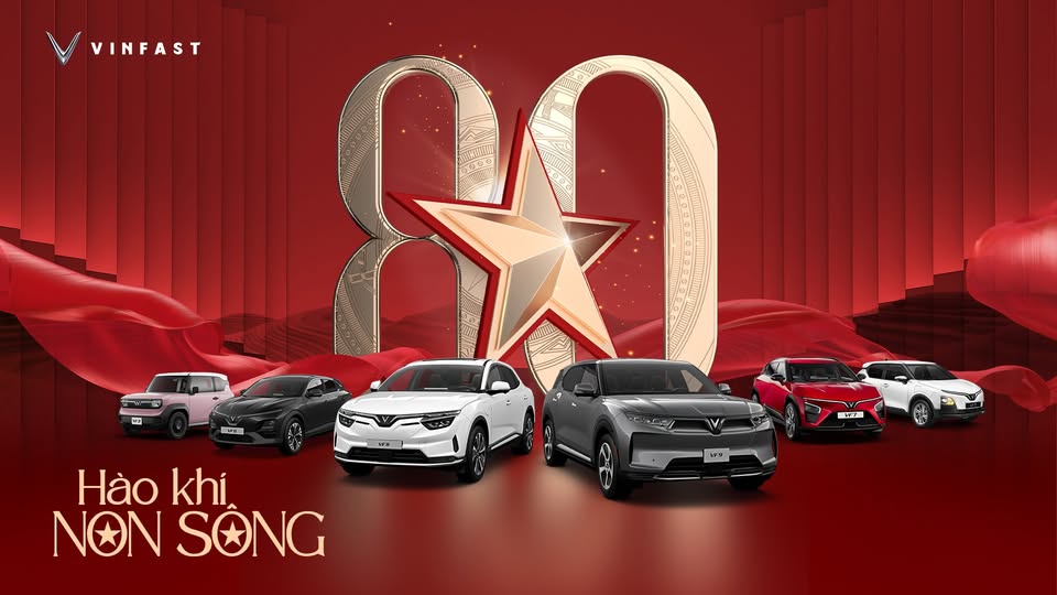 VinFast Tặng 100.000 Bộ Decal Quốc Kỳ – Mừng 80 Năm Quốc Khánh